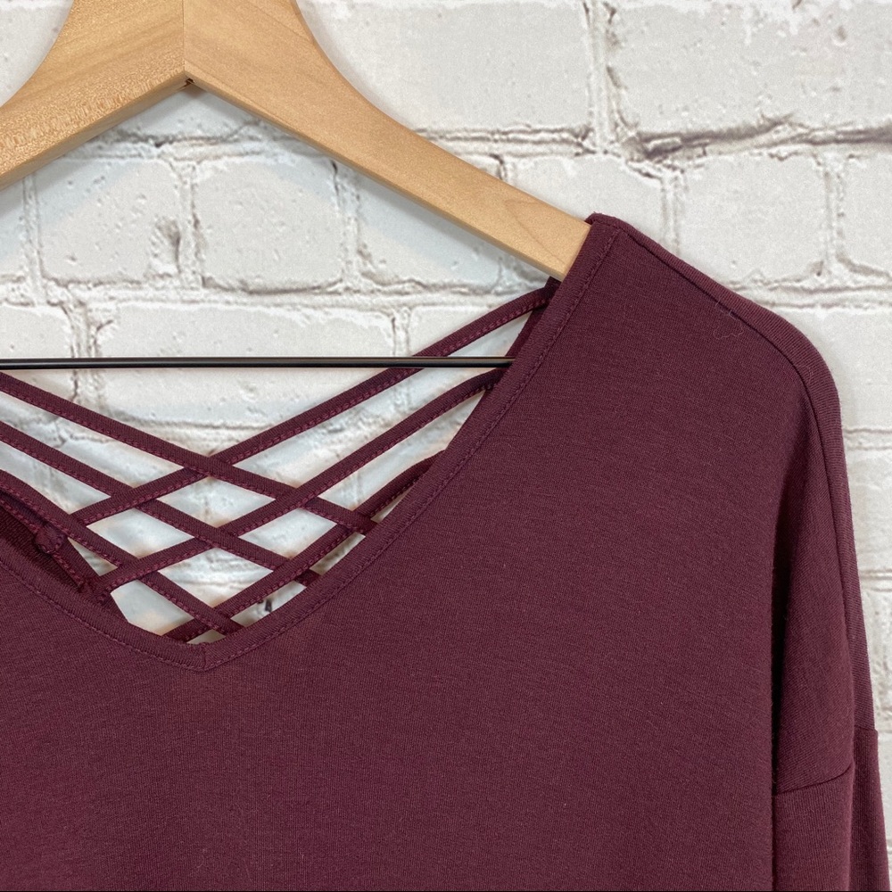 CUPIO Oversized Strappy V-Neck Sweater S Red - Picture 2 of 8